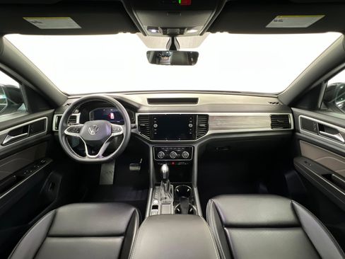 Used 2023 Volkswagen Atlas Cross Sport SE image 10