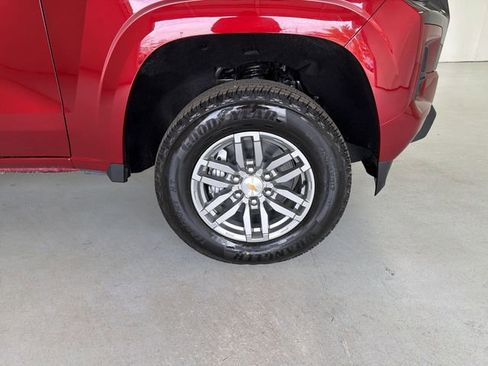New 2026 Chevrolet Colorado LT w/ LT Convenience Package AWD/4WD image 18