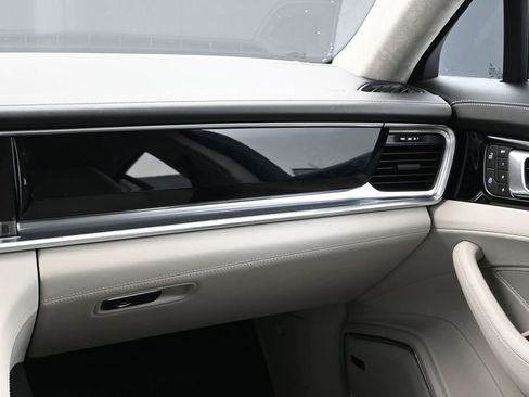 Certified 2023 Porsche Panamera GTS AWD/4WD image 23