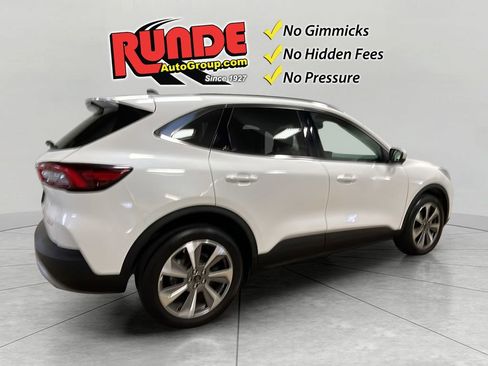 Used 2024 Ford Escape Platinum AWD/4WD image 6