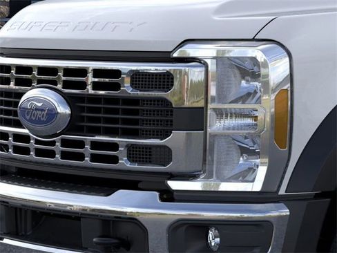 New 2026 Ford F450 XL image 17