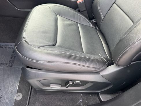 Used 2020 Ford Explorer Limited AWD/4WD image 16