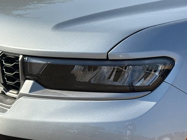 Used 2026 Jeep Grand Cherokee L Limited AWD/4WD image 4
