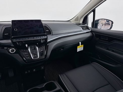 New 2026 Honda Odyssey Elite image 24