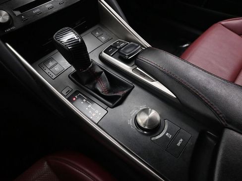 Used 2018 Lexus IS 300 F Sport image 30