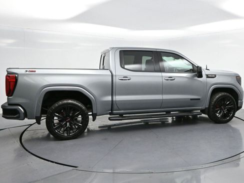 Used 2026 GMC Sierra 1500 Elevation w/ Elevation Premium Package AWD/4WD image 8