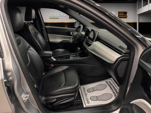 Certified 2024 Jeep Compass Limited AWD/4WD image 27