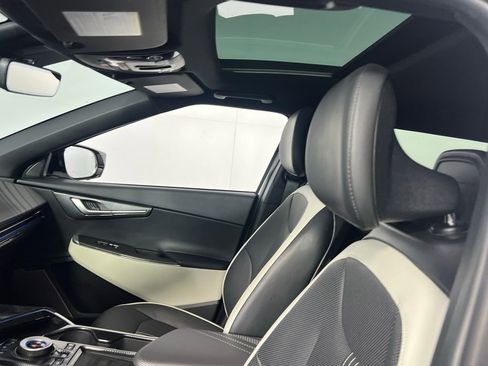 Used 2022 Kia EV6 GT-Line image 22