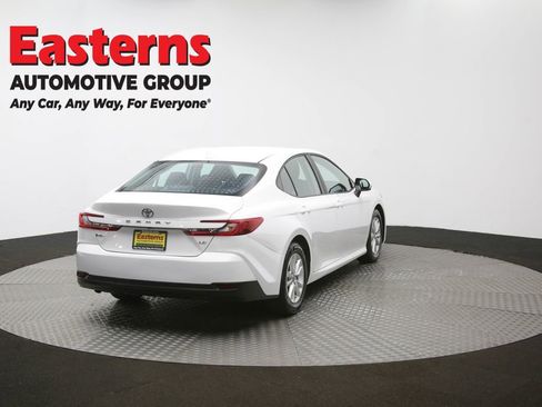 Used 2025 Toyota Camry LE FWD image 41
