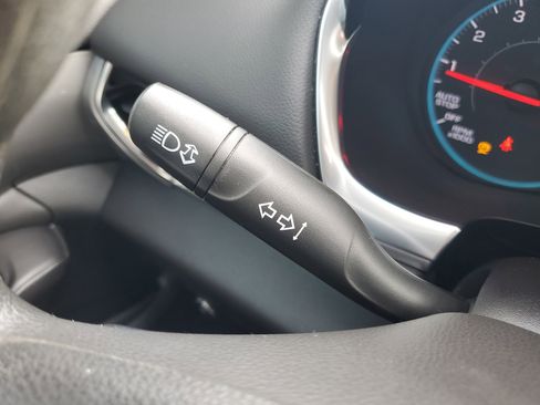 Used 2020 Chevrolet Traverse LS image 28