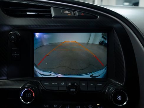 Used 2016 Chevrolet Corvette Z06 w/ 3LZ Preferred Equipment Group image 12