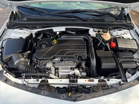 Used 2024 Chevrolet Malibu LT image 32