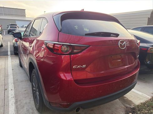 Used 2019 MAZDA CX-5 Touring image 4