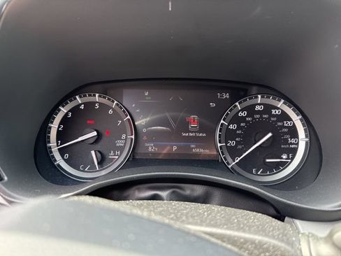 Used 2020 Toyota Highlander Limited AWD/4WD image 10