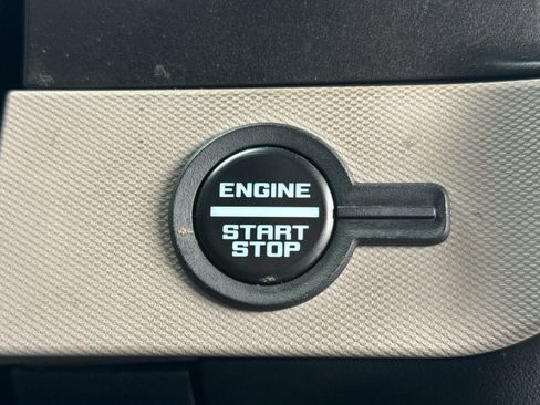 Used 2023 Ford Bronco Wildtrak AWD/4WD image 23