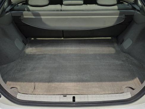 Used 2012 Toyota Prius Three FWD image 36