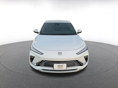 Used 2025 Buick Envista Preferred image 4