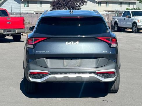 Used 2023 Kia Sportage EX AWD/4WD image 5