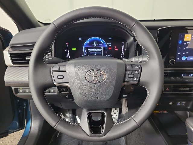 Used 2026 Toyota Camry SE FWD image 26