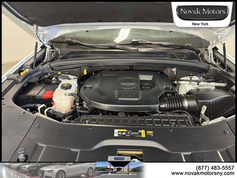 Used 2023 Jeep Grand Cherokee L Overland AWD/4WD image 7