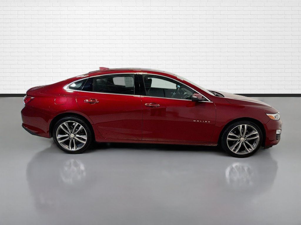 Used 2021 Chevrolet Malibu Premier FWD image 10