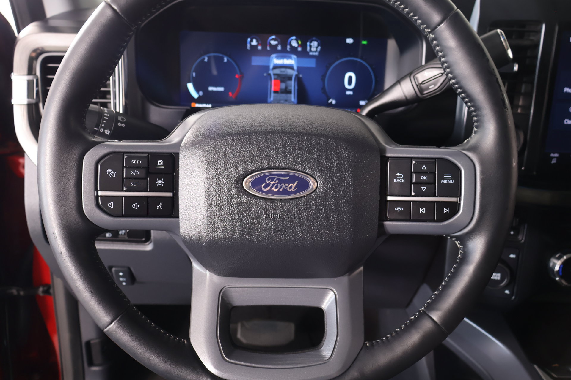 Used 2024 Ford F250 Lariat w/ Lariat Ultimate Package AWD/4WD image 3