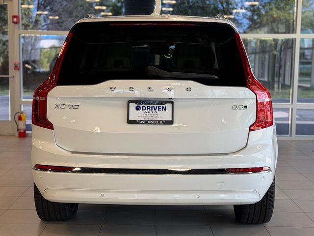 Used 2024 Volvo XC90 B5 Plus w/ Protection Package Premier AWD/4WD image 10