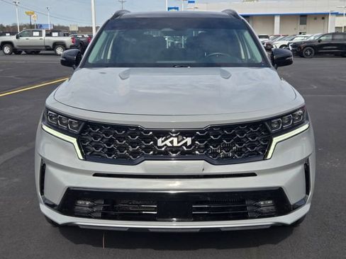 Used 2023 Kia Sorento SX image 8