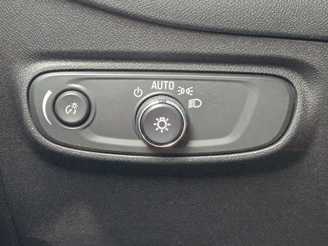 Certified 2024 Chevrolet Equinox RS FWD image 20