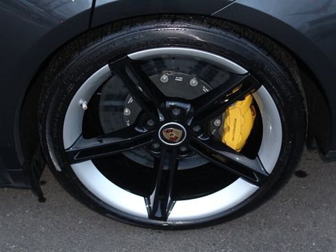 Used 2020 Porsche Taycan Turbo S AWD/4WD image 33