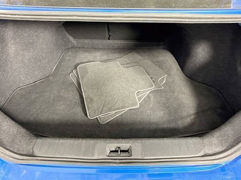 Used 2025 Nissan Sentra SR FWD image 23