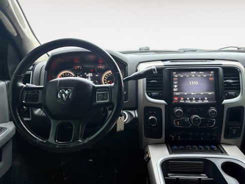 Used 2018 RAM 2500 Big Horn image 2