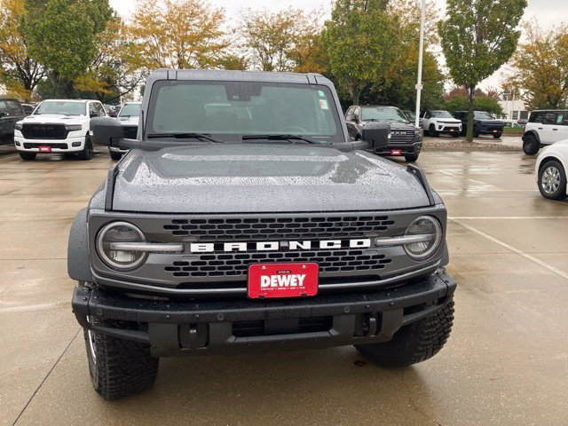Used 2024 Ford Bronco Badlands AWD/4WD image 2