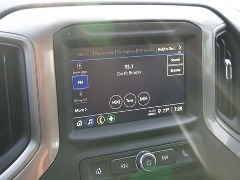 Used 2026 Chevrolet Silverado 1500 Custom RWD image 25