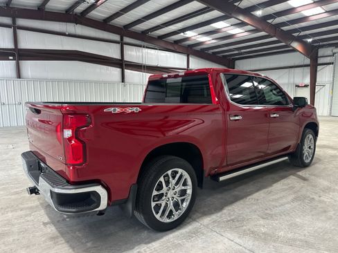 Used 2023 Chevrolet Silverado 1500 LTZ w/ Technology Package AWD/4WD image 5