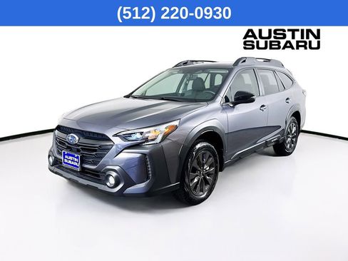 Used 2025 Subaru Outback Onyx Edition image 4