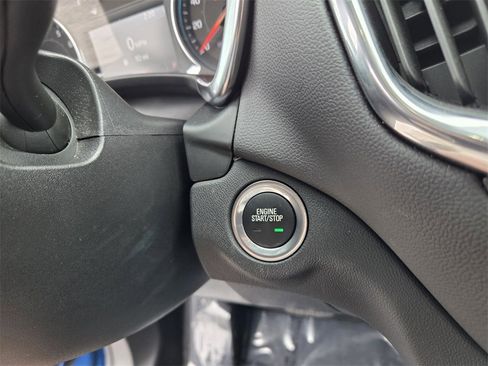 Certified 2024 Chevrolet Equinox LT image 28