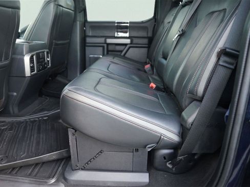 Used 2022 Ford F250 Platinum w/ FX4 Off-Road Package AWD/4WD image 13