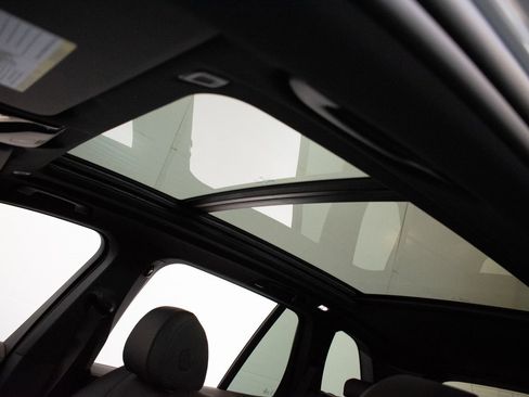 New 2026 BMW X5 xDrive40i w/ M Sport Package image 22