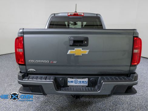 Used 2020 Chevrolet Colorado Z71 AWD/4WD image 6