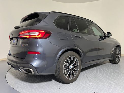 Used 2021 BMW X5 M50i w/ Executive Package image 9