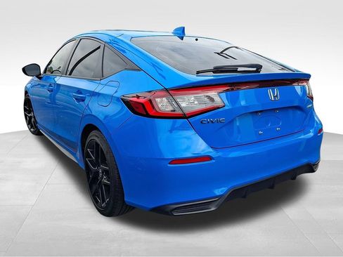Used 2024 Honda Civic Sport image 4
