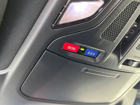 Used 2022 Subaru Outback Wilderness image 39