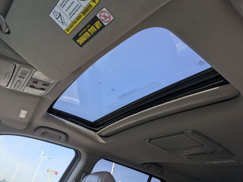 Used 2011 Honda Pilot EX-L image 25