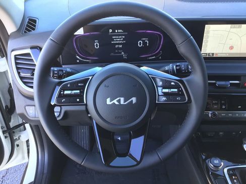 New 2026 Kia Seltos S image 11