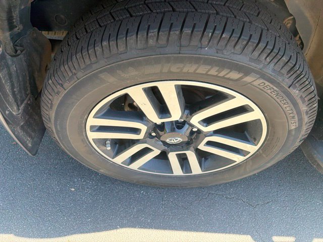 Used 2019 Toyota 4Runner Limited AWD/4WD image 8