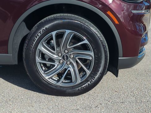 Certified 2023 Lincoln Aviator Standard w/ Class IV Trailer Tow Package image 11