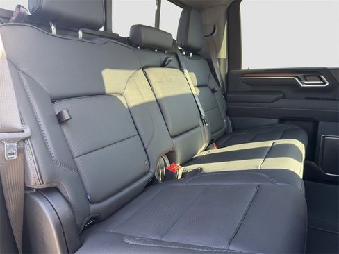Used 2025 GMC Sierra 3500 Denali w/ Denali Reserve Package image 18