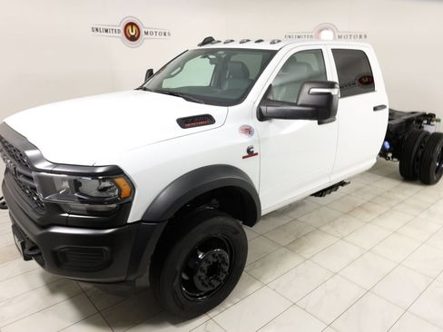 Used 2024 RAM 5500 Tradesman w/ Max Tow Package AWD/4WD image 35