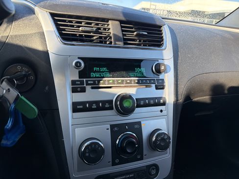 Used 2010 Chevrolet Malibu LT image 19